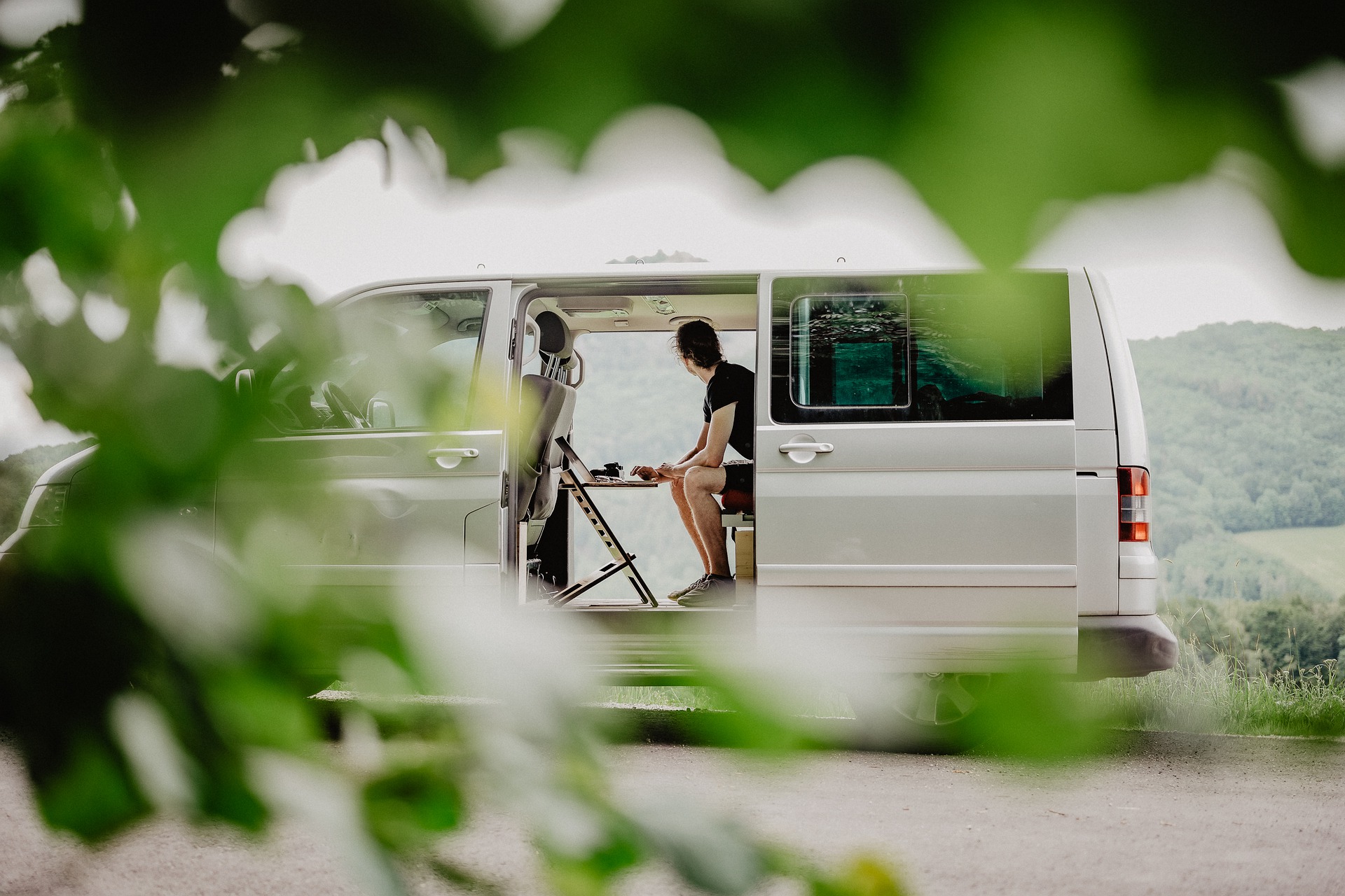 テント泊との違いがある車中泊に最適なledランタンのライトを紹介 Life Is Worth